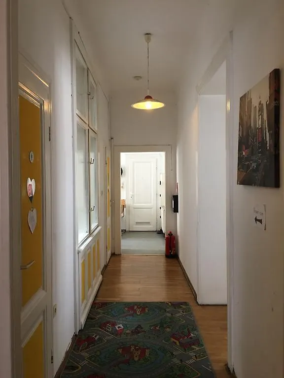 Chichilli Hostel Austria