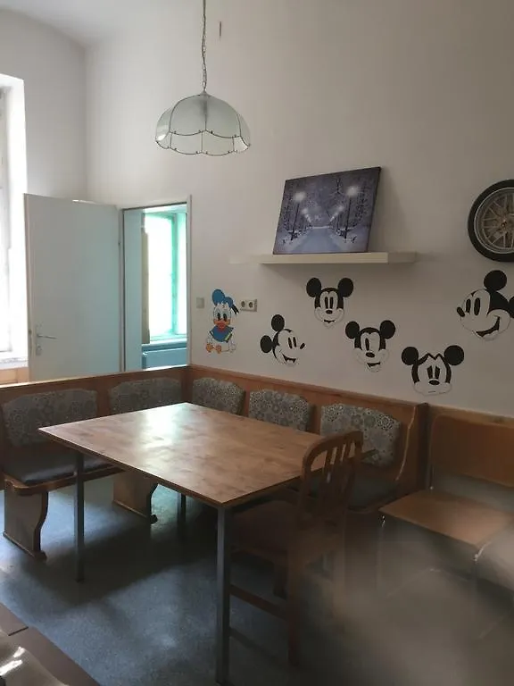Chichilli Hostel