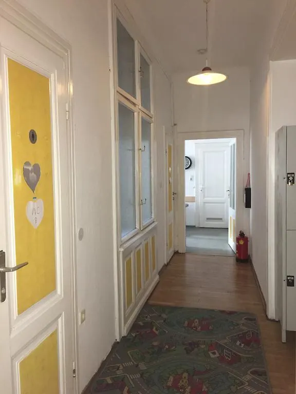 Chichilli Hostel Austria