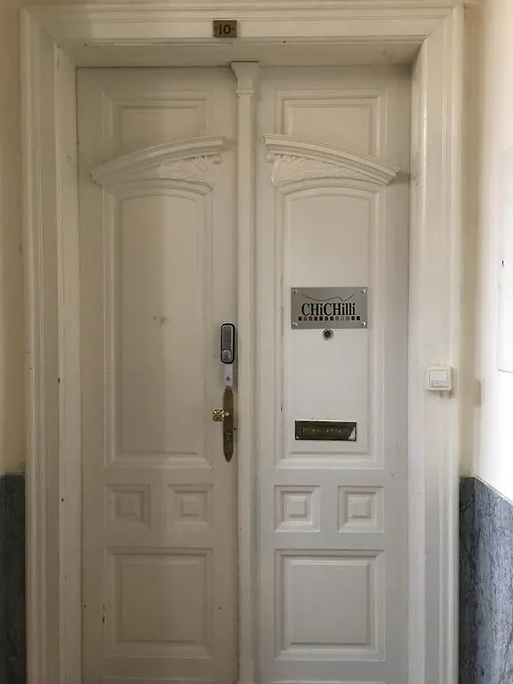 Chichilli Hostel  Vienna