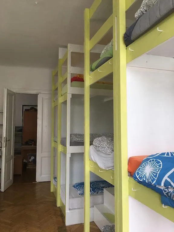 Chichilli Hostel Austria