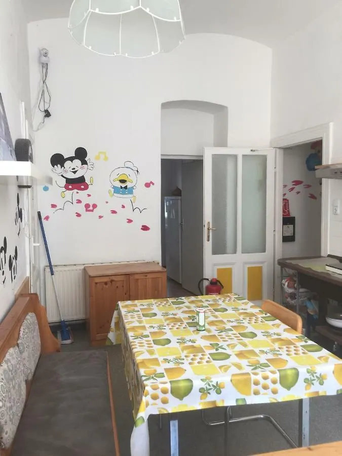 Chichilli Hostel