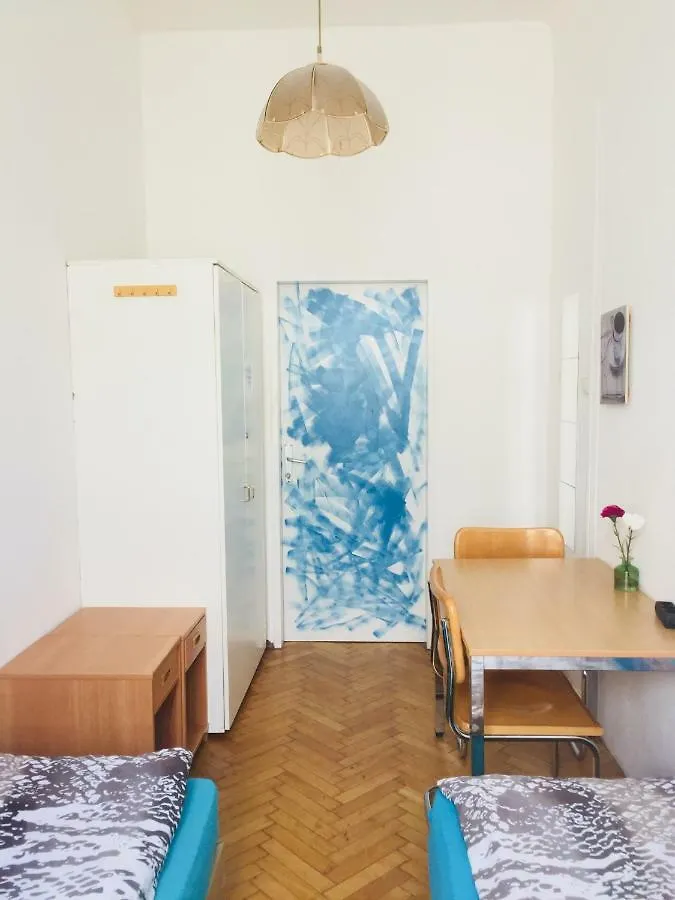 Chichilli Hostel Austria