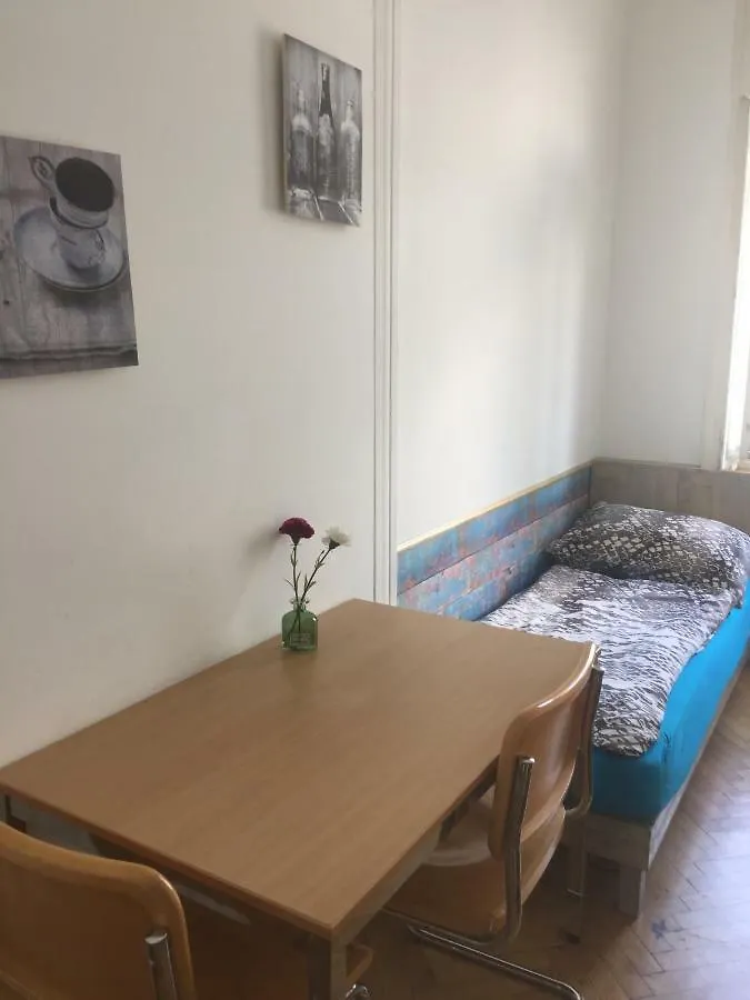 Chichilli Hostel Vienna